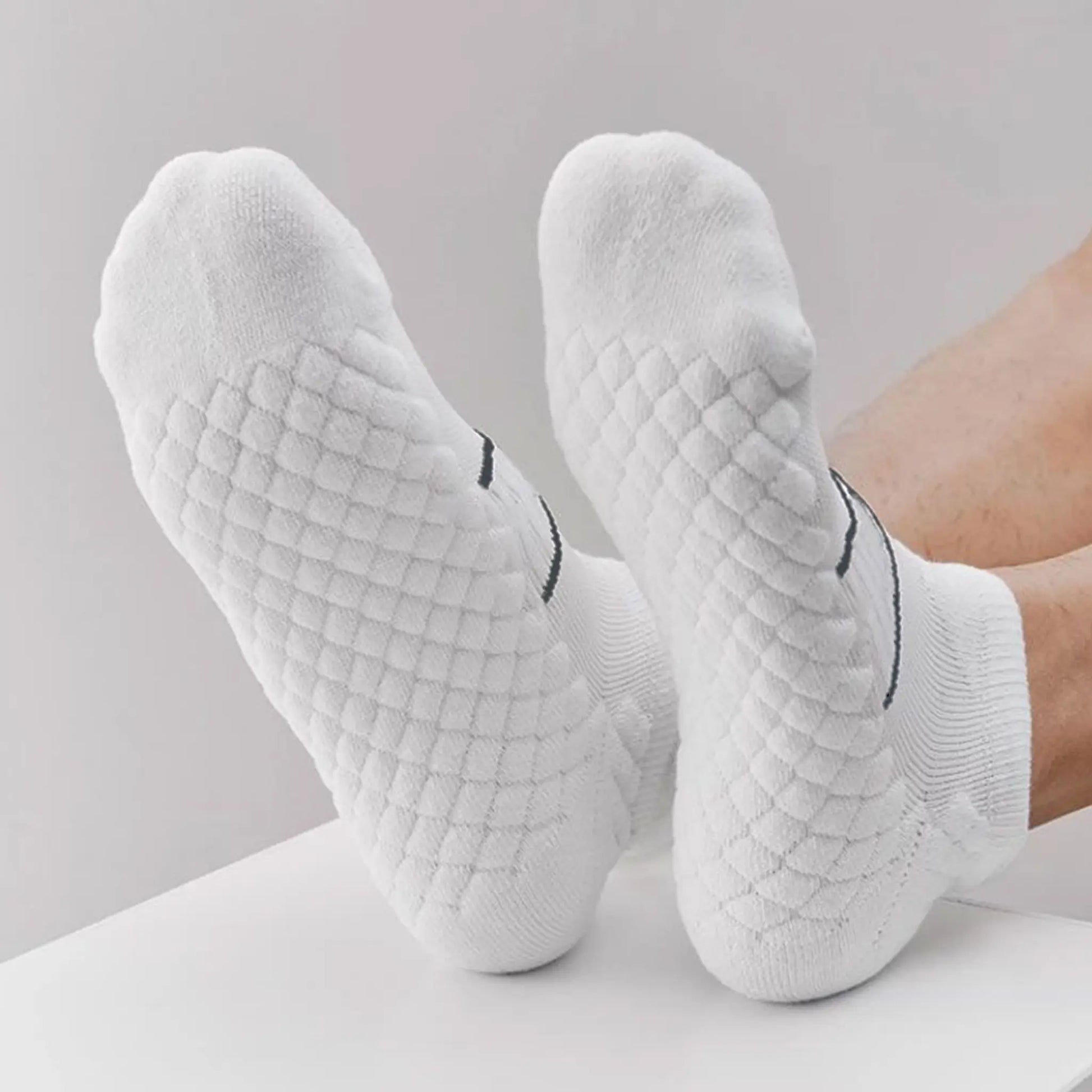 Namashape 24-Pair Pack Summer Low-Cut Basketball Socks (Unisex) – Breathable, Quick-Drying, Non-Slip, Shock-Absorbing; Features Anti-Chafe Heel Tab, Stay-Put Cuff, and Secure Heel Fit.